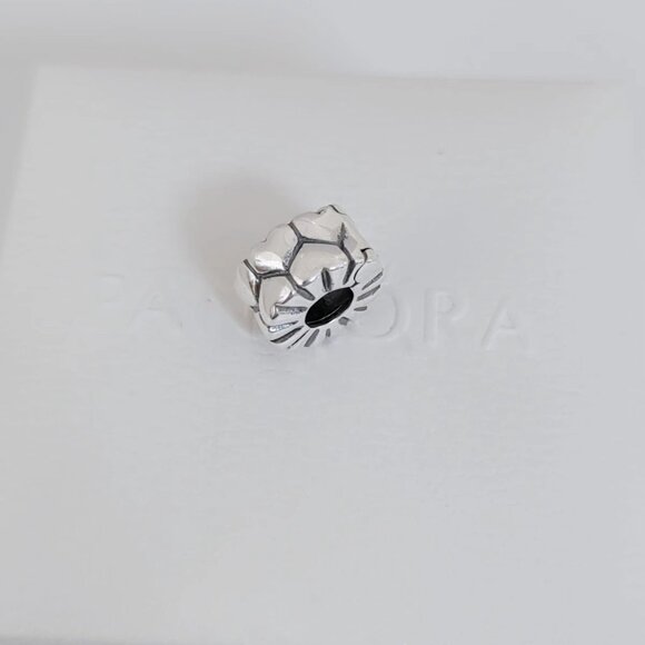 Pandora Heart Pattern Clip Charm Pendant S925 Silver with box - Picture 6 of 6